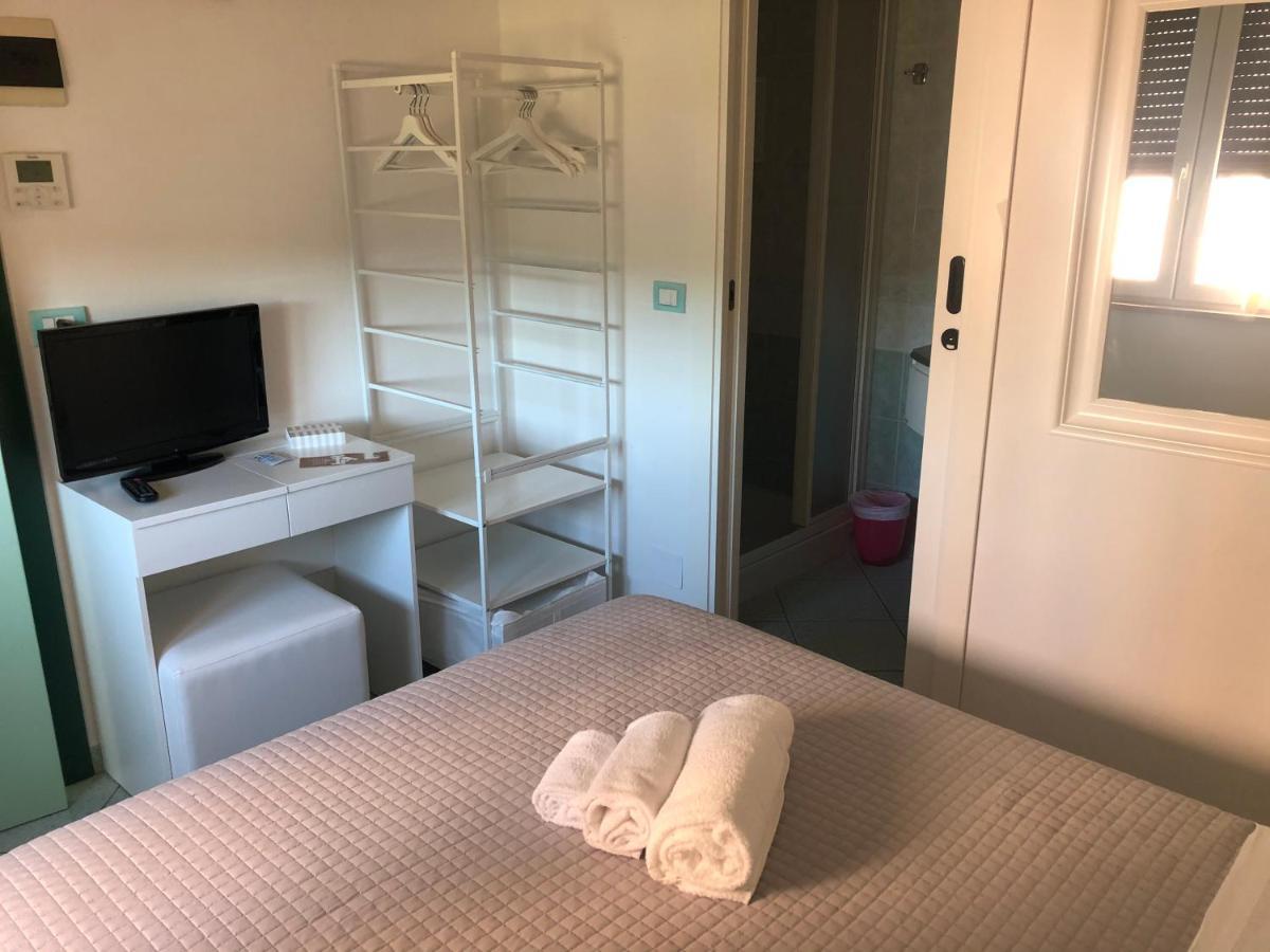 Mare Home Brunch&Beauty - Adults Only Cesenatico Esterno foto