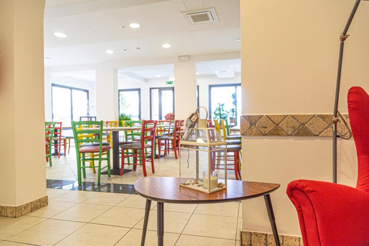 Mare Home Brunch&Beauty - Adults Only Cesenatico Esterno foto