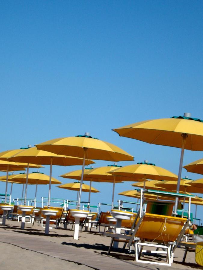 Mare Home Brunch&Beauty - Adults Only Cesenatico Esterno foto